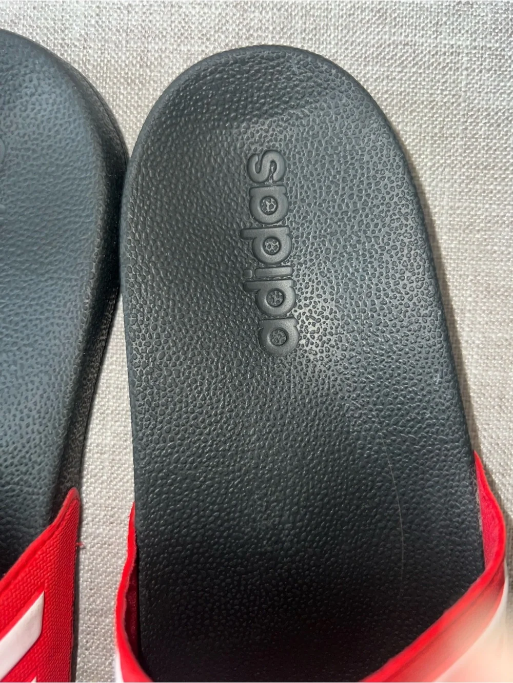 adidas Kids red/white stripe summer logo Slide Sandals, size 3